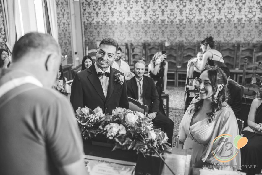 Rito all'aperto del matrimonio di Zorha e Nicholas